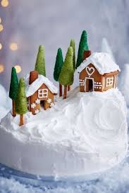 Best easy christmas cakes from simple iced christmas cake good housekeeping. Best Christmas Cake Recipes