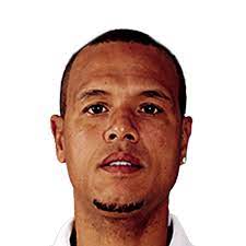 Luis fabiano, qui a inscrit un but lors du succès de sao paulo face à. Luis Fabiano Fifa 14 80 Prices And Rating Ultimate Team Futhead