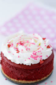 Ever since my mom discovered that you can double my red velvet cupcakes recipe and bake it in a 6″ cake pan for a single layer cake, i've been meaning to make this!. Mini Red Velvet Cheesecake A Classic Twist