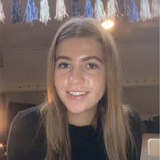 Vandaag mocht ik mijn diploma in ontvangst nemen voor de Bachelor of Arts  in Tourism Management aan de Hogeschool Saxion 🥳 Deze mijlpaal markeert  het einde van een leerzame en inspirerende… |