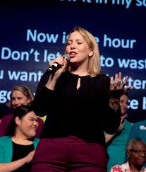 A special issue about dreamers who see possibility everywhere