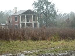 Kim kardashian and kendall jenner favorite swimsuit is on sale for $42. Abandoned Mississippi Historic Mansion Dream Home Pinterest Abandoned Houses Old Abandoned Buildings Abandoned Mansions