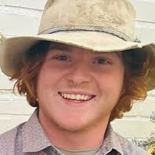 Fundraiser for Angela Lewis by Theresa Moyers : Rally for Ryder Lewis'  Family This Christmas