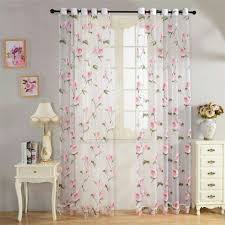 Çocuk odası fon perde modelleri yada çocuk odası zebra perde modelleri ve çocuk odası tül perde modelleri içinden odanın rengine uygun olan renkte. Genc Odasi Fon Perde Modelleri 2020