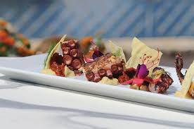 Where Costa Smeralda Journal Where To Eat Where To Sunbathe And What S Going On In Costa Smeralda