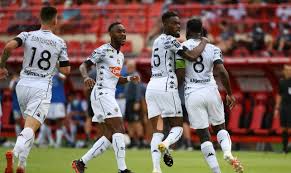 More images for le plus petit joueur de foot » L1 Angers S Impose Sur Le Plus Petit Des Scores A Dijon