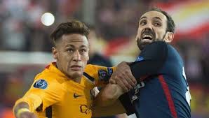 Revive el partido del fc barcelona vs atlético de madrid de la jornada 22 en la temporada 2015/2016 el resultado fue de 2 a 1 con goles de messi y luis. Barcelona Vs Atletico De Madrid Juanfran Calienta El Partido Con Critica A Neymar Rpp Noticias