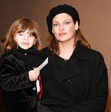 Hayek was older when she and pinault got together and didn't have valentina until she was 41. Salma Hayek S Husband Breaks Silence On Son With Linda Evangelista Hello