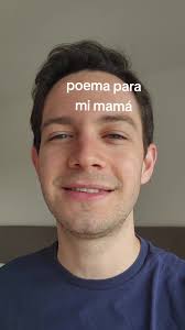 Mi mamá me enseña que hacer un sacrificio por alguien que amás es la mayor  bendición que puedas tener ¡Feliz día de las madres! #diadelasmadres #mama  #poema #poemamama