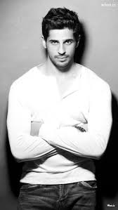 Black And White Photos Of Indian Celebrities Siddharth Malhotra White T Shirt With Black And White Hd Wallpaper Gucci Is An App Featuring The Detai Bollywood Celebrities Bollywood Actors Bollywood Stars
