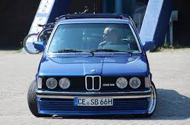 e21 323 旧車 カー 車