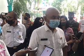 Lokasi ini terletak di jalan cut mutia, kota bekasi. 11 000 Tenaga Kesehatan Di Kota Bekasi Segera Divaksinasi Covid 19