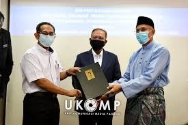 Ketua pegawai eksekutif mempunyai kuasa tertinggi untuk membuat keputusan akhir untuk organisasi. Paip Agihan Air Rm115 Juta Akan Dibina Di Gebeng Pahang Media