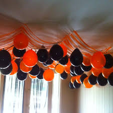 Halloween Decor Pinterest Halloween Party Upside Down Balloon Decor Halloween Balloons Halloween Streamers Halloween Party Kids