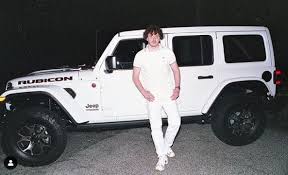 How does jack harlow spend his money? Jack Harlow Bio Wiki Net Worth Girlfriend Age Songs