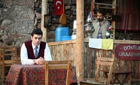 Yayınlandığı günden bu yana reytingleri altüst eden masumlar apartmanı ekranlara gelen 34. Komedi Filmi Aile Hukumeti Nin Cekimleri Tamamlandi