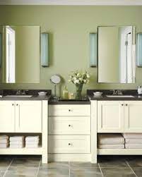 I have oxhill picket fence purestyle cabinets by martha stewart which i love. 34 Martha Stewart Cabinets And Countertops Ideas Kitchen Remodel Kitchen Design Home
