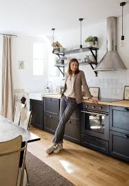 Laure Paris 18eme Inside Closet Cuisine Ikea Interieur De Cuisine Parquet Cuisine