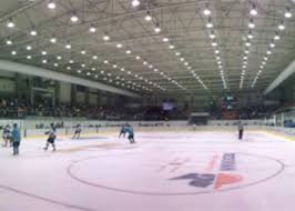 Verifică programul întrucât toate patinoarele sunt nevoite să facă pauze între intervalele de acces, pentru a putea curaţa și lustrui gheața. Patinoarul Olimpic Brasov Cumpara Bilete Cu Eventim Ro