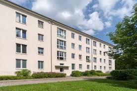 Haus neu amerika wohnen wo andere urlaub machen. 4 Zimmer Wohnung Zu Vermieten Schweizer Str 10 01069 Dresden Sudvorstadt West Mapio Net