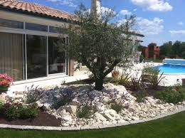 Exemples De Realisations Projets Clients Espaces Expositions Amenagement Jardin Olivier Jardin Mineral Amenagement Jardin