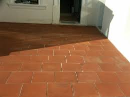 Achat De Carrelage En Terre Cuite Achat De Beton Cire Traitement De Terre Cuite Les Rustiers Beton Cir Beton Cire Cuisine Nettoyage Carrelage Tomette Rouge