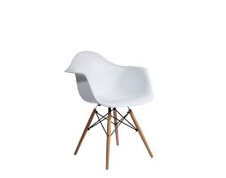Join skinner for a huge auction of 20th century design items including some gems like tiffany lamps, a wegner chair, platner table. Bauhaus Mobel Klassiker Weltberuhmte Designermobel Aus Italien Bauhaus Mobel Mobeldesign Mobelideen