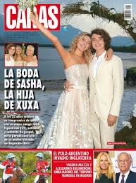 Father of three, cat porter, web developer and infinitely curious, mainly for programming, web technologies and electronics. Sasha Meneghel And Joao Figueiredo Singer Caras Magazine Cover Argentina 26 May 2021 Famousfix Com Post