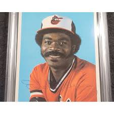 EDDIE MURRAY Signed BALTIMORE ORIOLES Team Postcard-HALL OF FAME-PSA