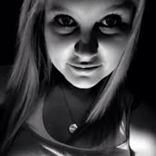 Trinity Schroeder (@xXxTrInxXx)