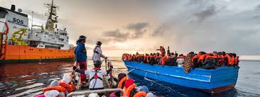Résultat de recherche d'images pour "Migrants en Méditerranée"