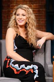 Blake lively is letting her natural dark hair color grow in during her pregnancy. Blake Livelys Go To Hairstylist Shares His Secrets