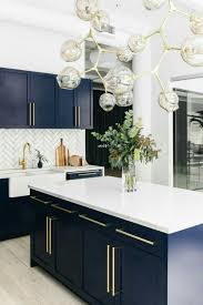 I Like The Idea Of Dark Blue Cabinets With White Herringbone Backsplash But This Is Too Modern And Col Kitchen Design Interior Design Kitchen Kitchen Interior