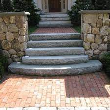 Nice Curve On The First Step Slightly Too Manufactured Looking Don T Like The Brick Granite Stone Mix Front Porch Steps Brick Steps Outdoor Steps