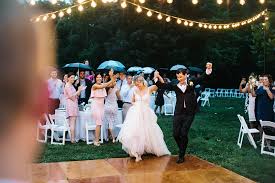 Designed with heavy rain protection and durability against high winds in mind, this solid base umbrella is made with super strength alloy in its shaft. Worried About Rain On Your Wedding Day This Story Will Unironically Help Offbeat Bride