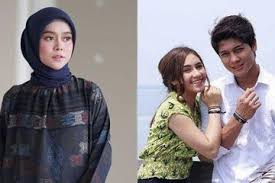 Juara 1 @dacademyid season 1/runner up d'academy asia | single: Kerap Tampil Sederhana Lesti Kejora Ramai Dibandingkan Dengan Syahra Larez Rizky Billar Secara Fisik Cantik Relatif Semua Halaman Hype