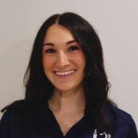 50+ perfiles de «Petrella»