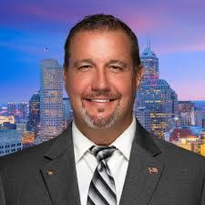 Douglas Oakes's Instagram, Twitter & Facebook