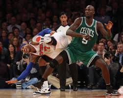 Kevin maurice garnett (greenville, carolina del sur, 19 de mayo de 1976 ) es un exjugador de baloncesto estadounidense que disputó 21 temporadas en la nba. Kevin Garnett Is An Unpredictable Force For The Celtics The New York Times