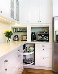 Elektrogerate Kuchenzeile Ecke Faltbare Turen Schrank Eckschrank Kuche Kuchen Design Kuche Gestalten