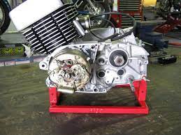 Specializing In Hard To Find Vintage Japanese 2 Stroke Street Bike Parts For Yamaha Kawasaki Suzuki Bridgestone Honda 4 Stroke Restoration Customizat Alat