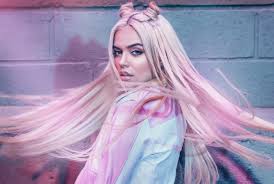 Resultado de imagen de FOTOS DE KAROL G
