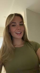 Amanda Debord's Instagram, Twitter & Facebook