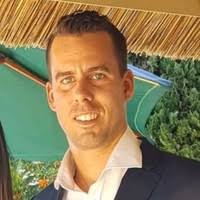 70+ perfiles de «Machell»