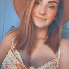 Vicky Leal (vickyleal94)