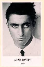 Male Model Retro added a new photo.