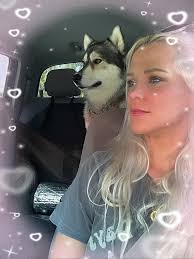 Hi y’all I’m in Daytona. In October I have to go to a friends wedding. I  will have to board Shadow my 2 yr male husky for the first time for 4 days.  Anyone have any experience with boarding their ...