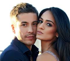 Read Wedding from Best selling Magazines and Newspaper