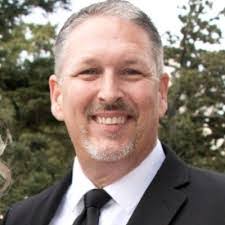 Ryan Ollar's Instagram, Twitter & Facebook