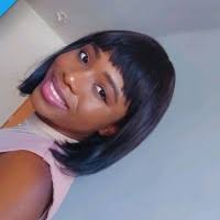 300+ perfiles de «Adjoua»